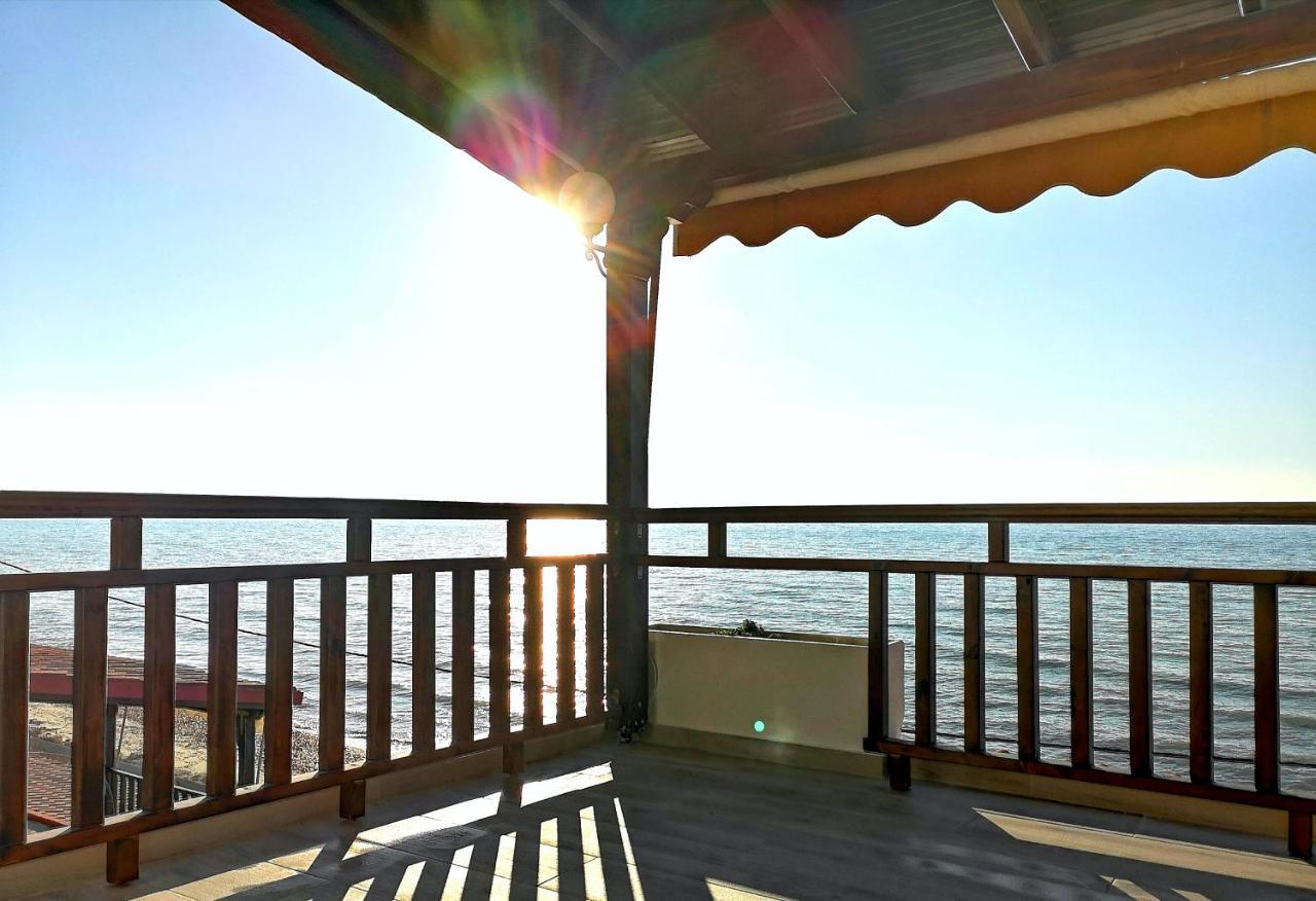 Acrogiali Sunshine Villa ซีวิรี ภายนอก รูปภาพ